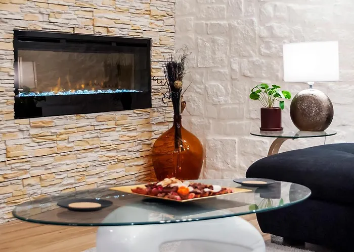 Luxury Kastela Antika * 罗维尼